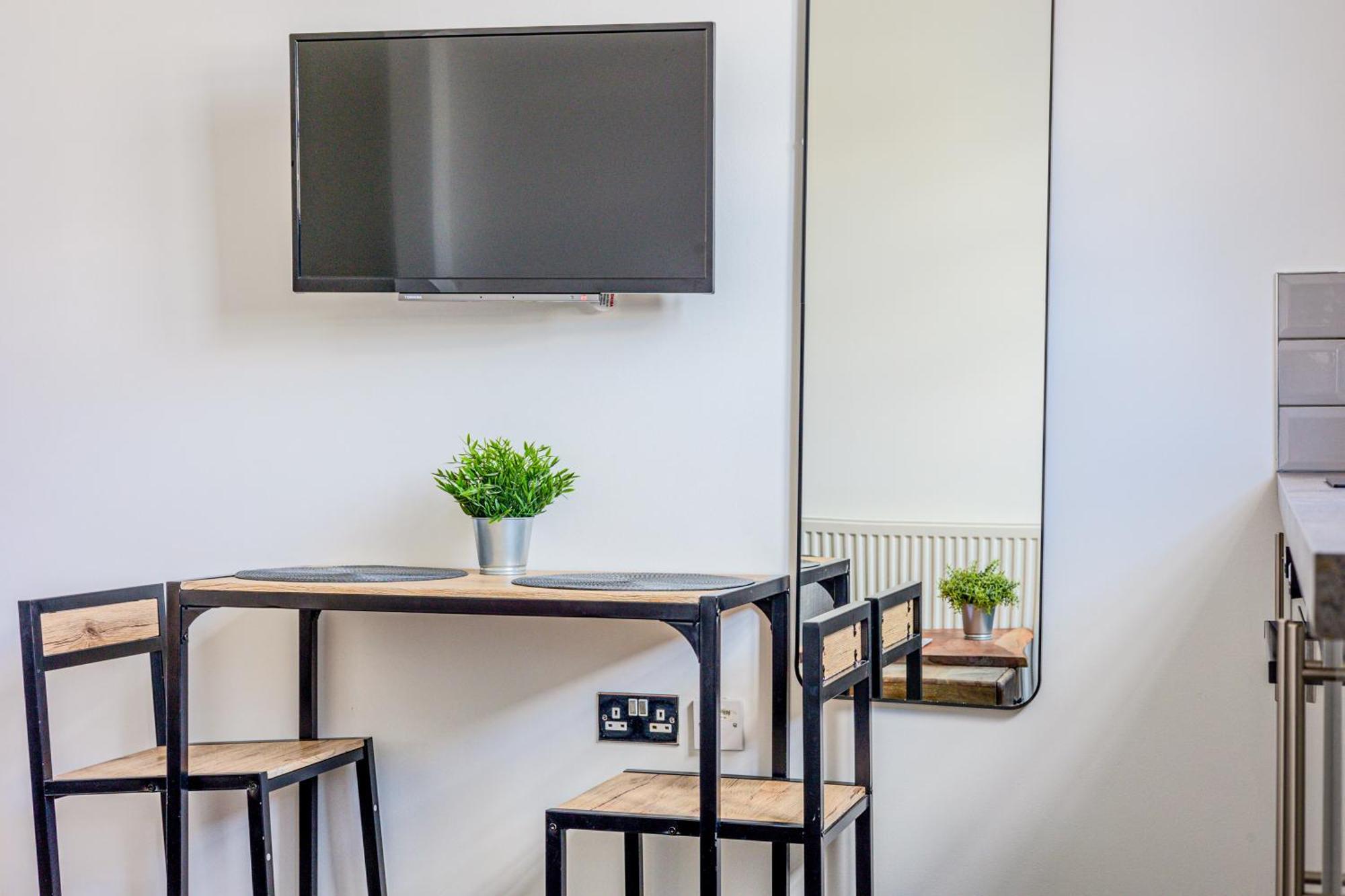 Langdon Apartments, Bouverie Place Londres