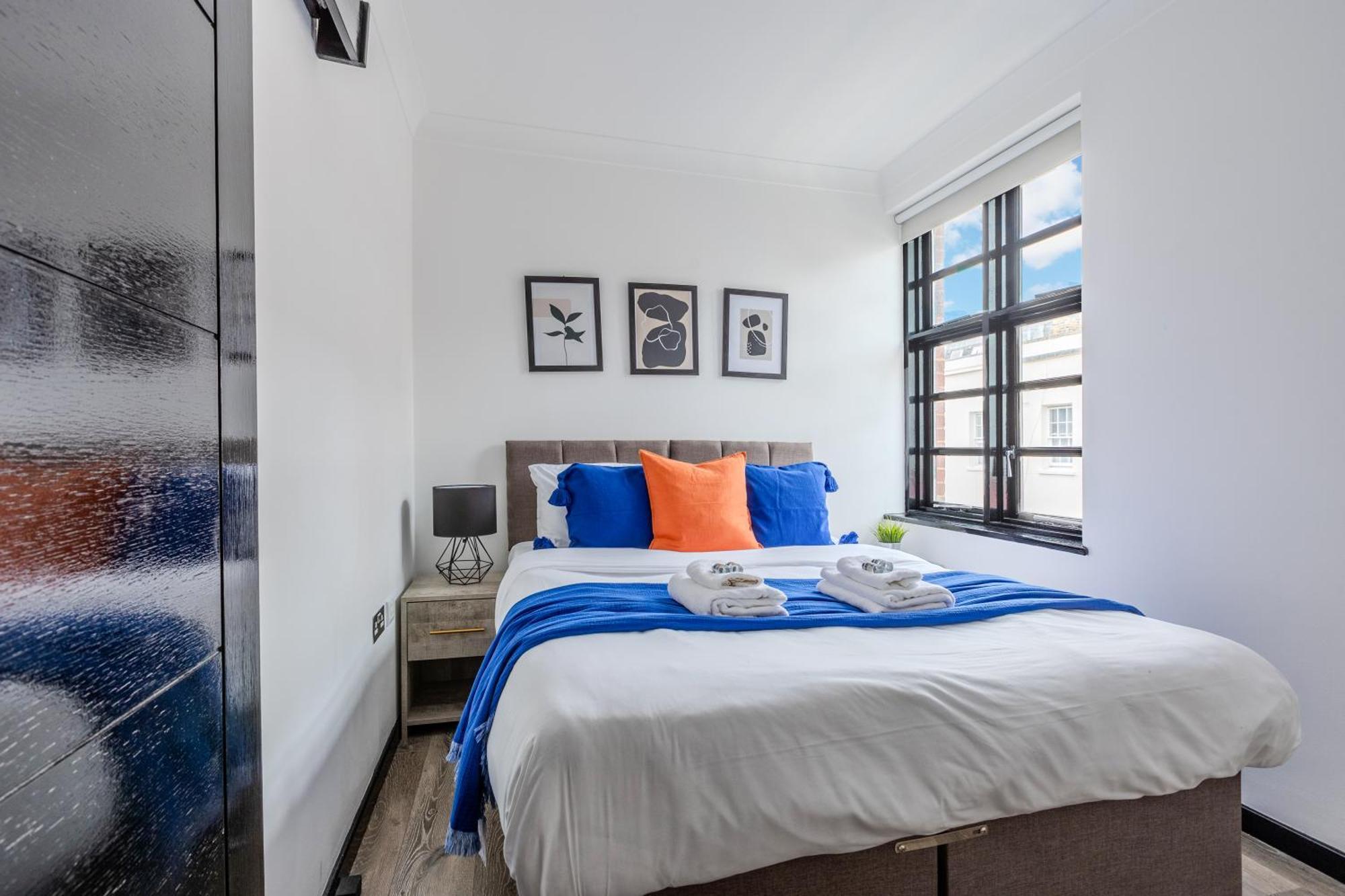 Langdon Apartments, Bouverie Place Londres